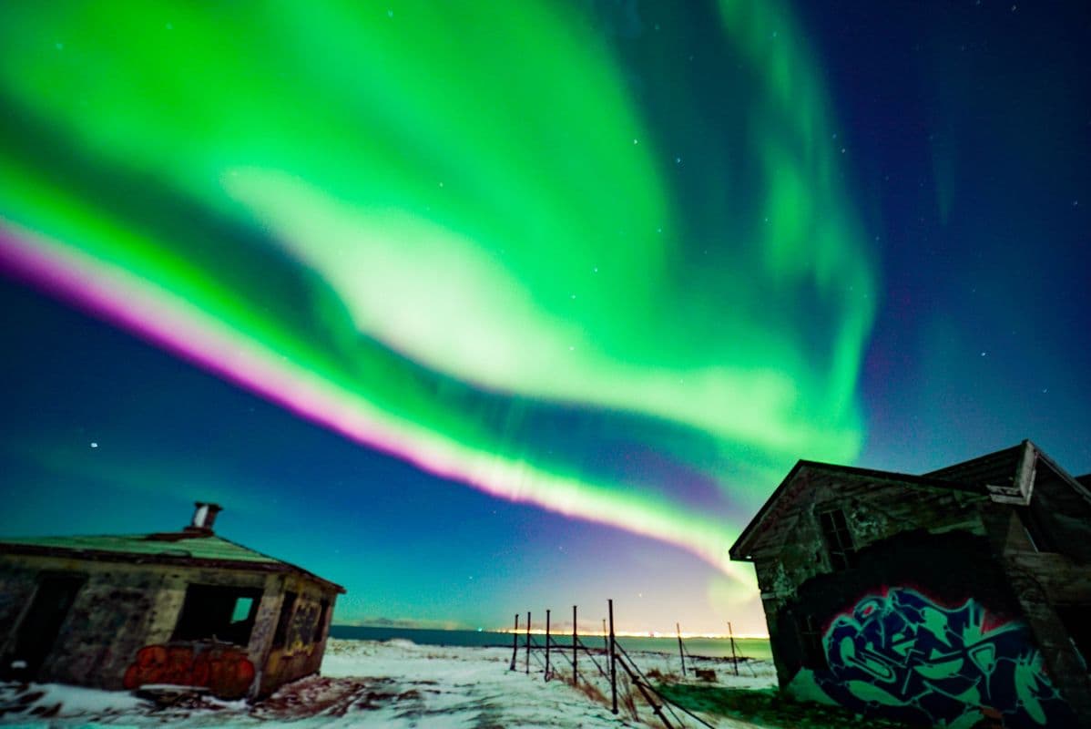Northern Lights Jeep Tour With a Photographer 