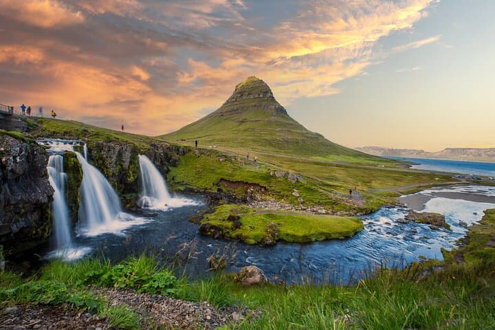 Private Snæfellsnes Peninsula Tour (1-7 persons)