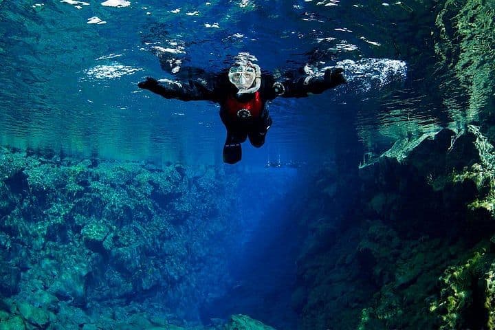 Snorkeling Silfra Tour with Pick up